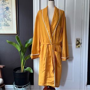 Holiday Clear Out 🍻 Vintage 70's Belted Yellow Robe